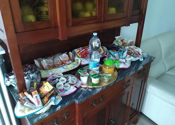 Sweet Dreams 迪亚诺马里纳