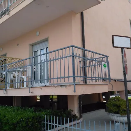 Bed and Breakfast Sweet Dreams 4*